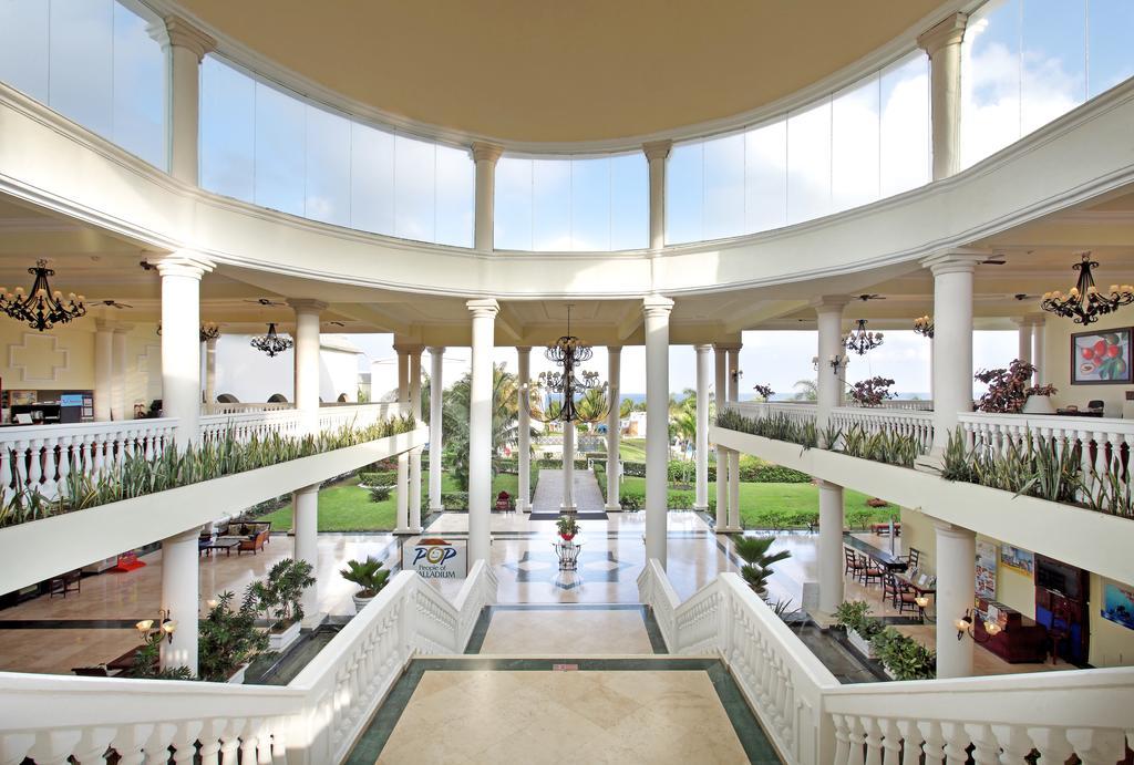 Grand Palladium Lady Hamilton Resort & Spa Lucea Exterior foto